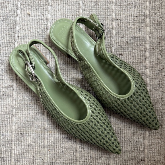 Woven Green Slingbacks - Picture 3 of 4